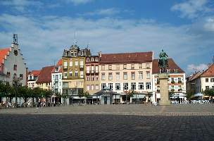 07paradeplatz3.jpg